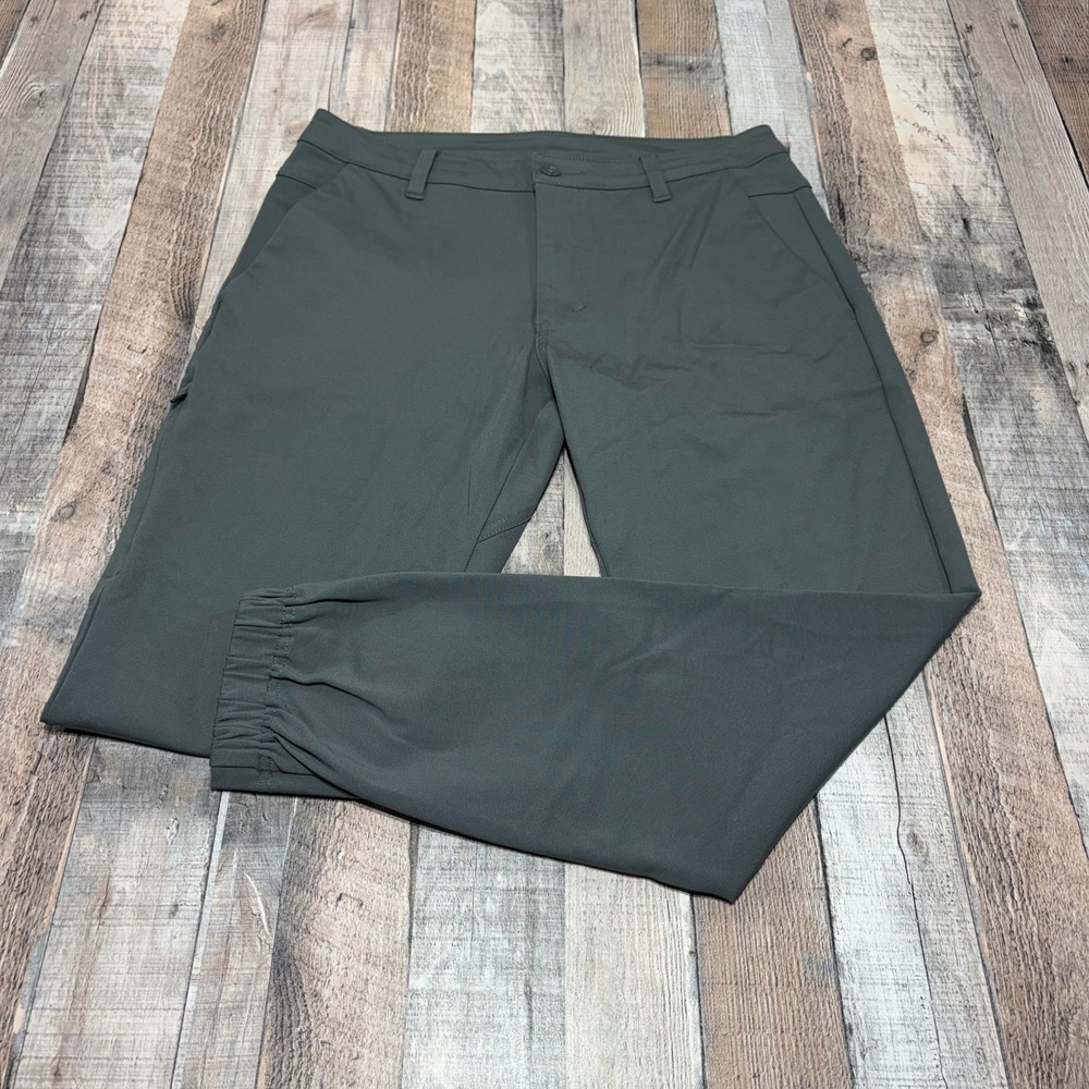 BYLT Joggers Mens 34 (31x28) Gray Stretch Tapered Tech Athleisure Workout
